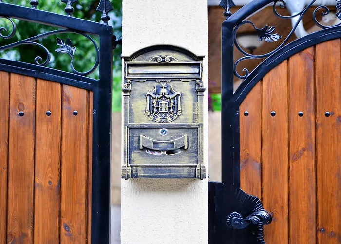 Pava Apartmanhaz