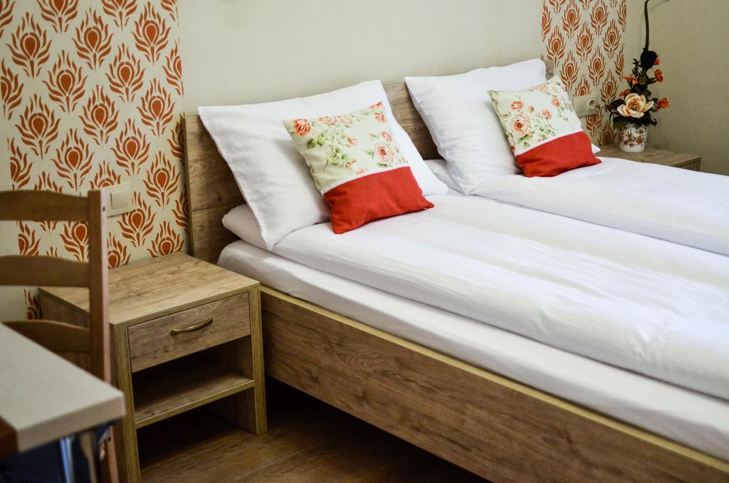 Pava Apartmanhaz Апартаменты *